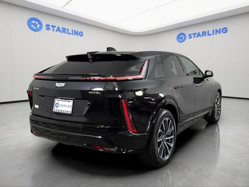 Used 2024 Cadillac Lyriq Sport w/ LPO, Floor Liner Package AWD/4WD image 8