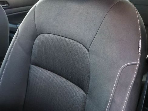 Used 2024 Nissan Altima 2.5 SV FWD image 28