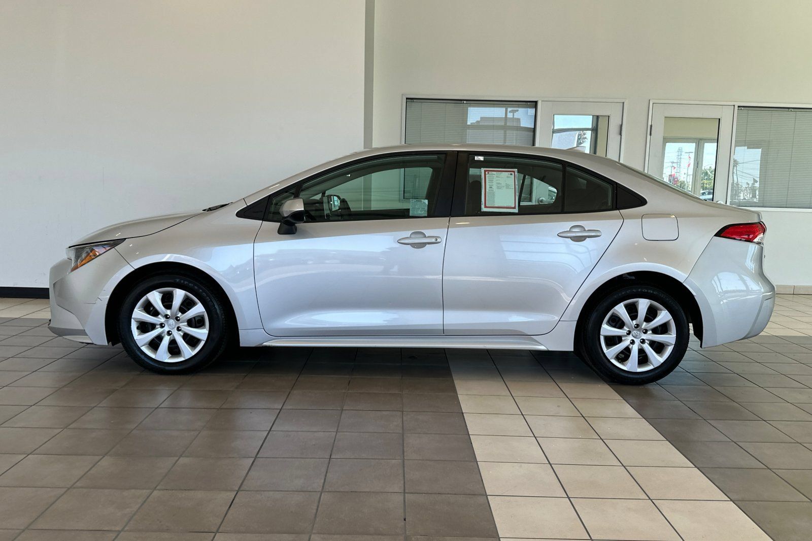 Certified 2024 Toyota Corolla LE FWD image 7