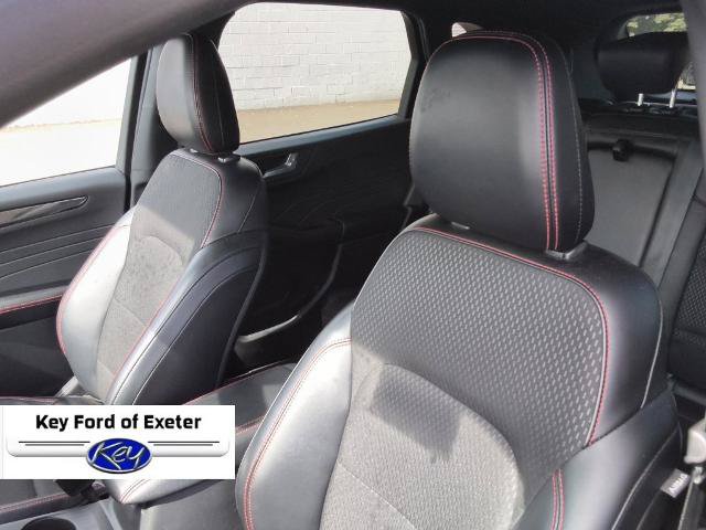 Certified 2025 Ford Escape ST-Line AWD/4WD image 24