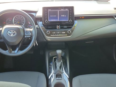 Used 2022 Toyota Corolla LE FWD image 15