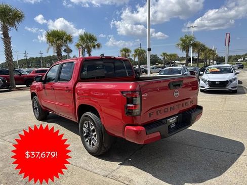 New 2026 Nissan Frontier SV w/ Black Accent Package image 4