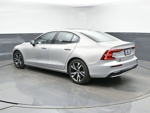 Used 2023 Volvo S60 B5 Core w/ Climate Package FWD image 7