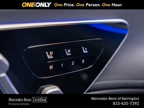 Certified 2023 Mercedes-Benz EQS 580 4MATIC SUV w/ Exclusive Trim Package image 33