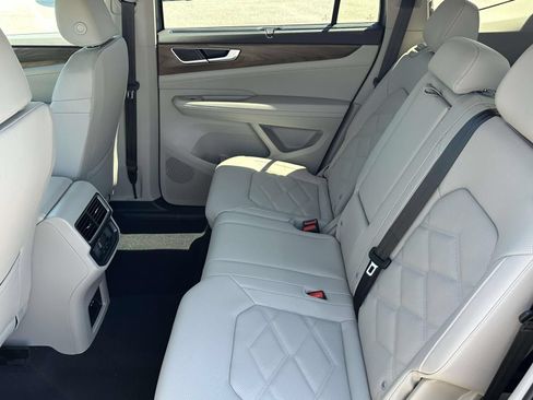 New 2026 Volkswagen Atlas SE AWD/4WD image 13
