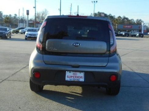 Used 2014 Kia Soul image 4