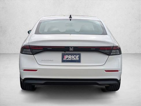Used 2025 Honda Accord SE image 7