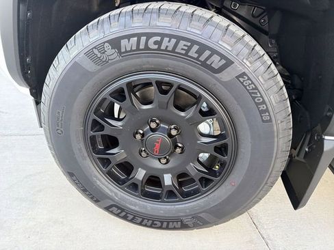 Certified 2026 Toyota 4Runner TRD Off-Road Premium w/ Tow Technology Package AWD/4WD image 32