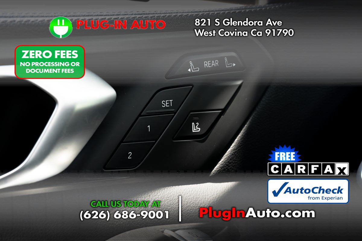 Used 2021 BMW X7 xDrive40i w/ M Sport Package AWD/4WD image 33