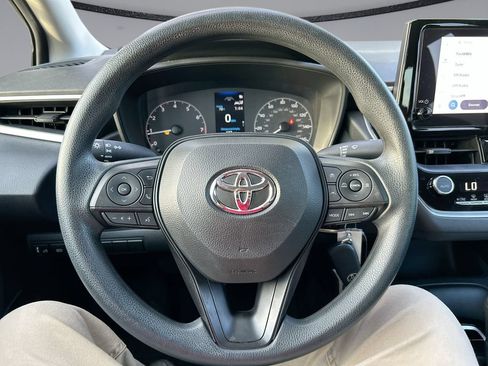 Used 2023 Toyota Corolla LE FWD image 14