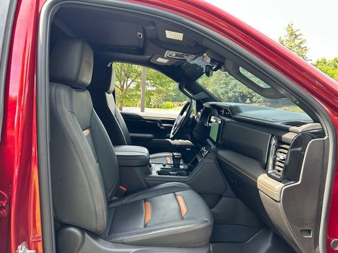 Used 2025 GMC Sierra 1500 AT4 w/ AT4 Premium Package AWD/4WD image 59
