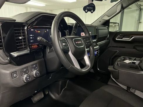 Certified 2026 GMC Sierra 1500 Elevation AWD/4WD image 10