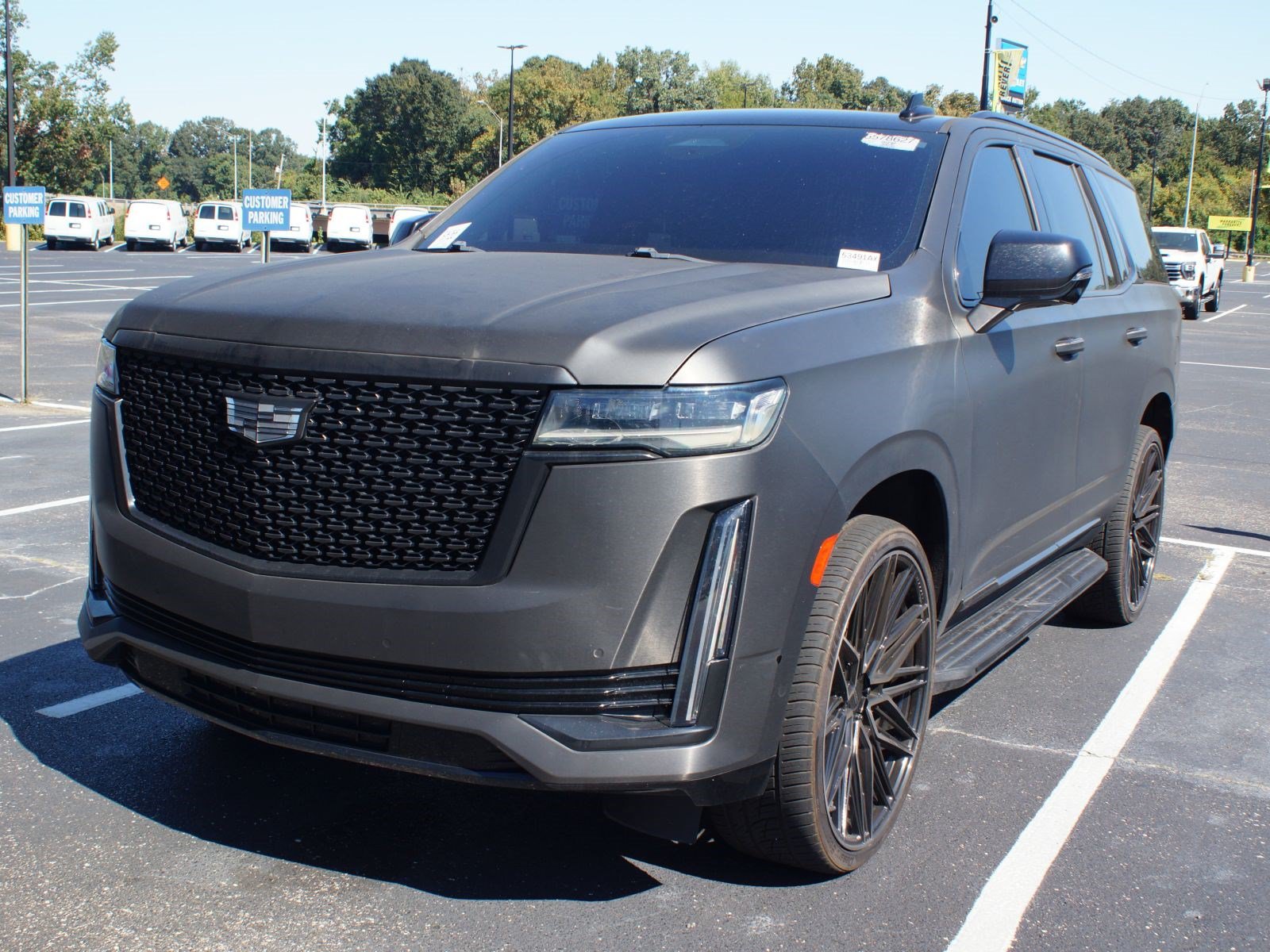 Used 2021 Cadillac Escalade Premium Luxury AWD/4WD image 1