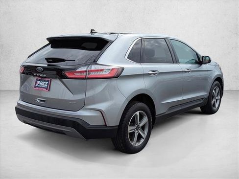 Used 2024 Ford Edge SEL w/ Convenience Package AWD/4WD image 5