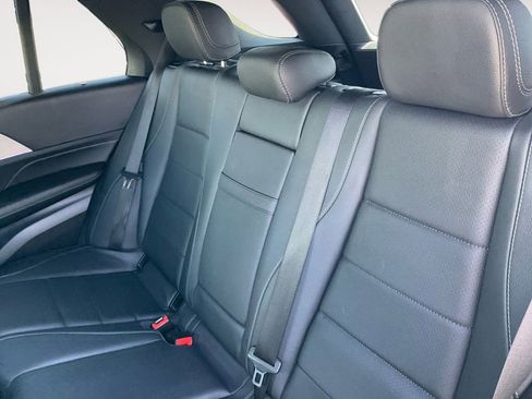 Used 2024 Mercedes-Benz GLE 450e 4MATIC image 29