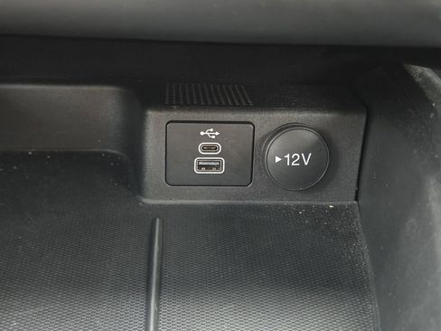 Used 2025 Ford Escape ST-Line image 28