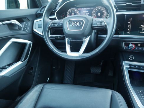 Certified 2021 Audi Q3 2.0T Premium Plus image 38