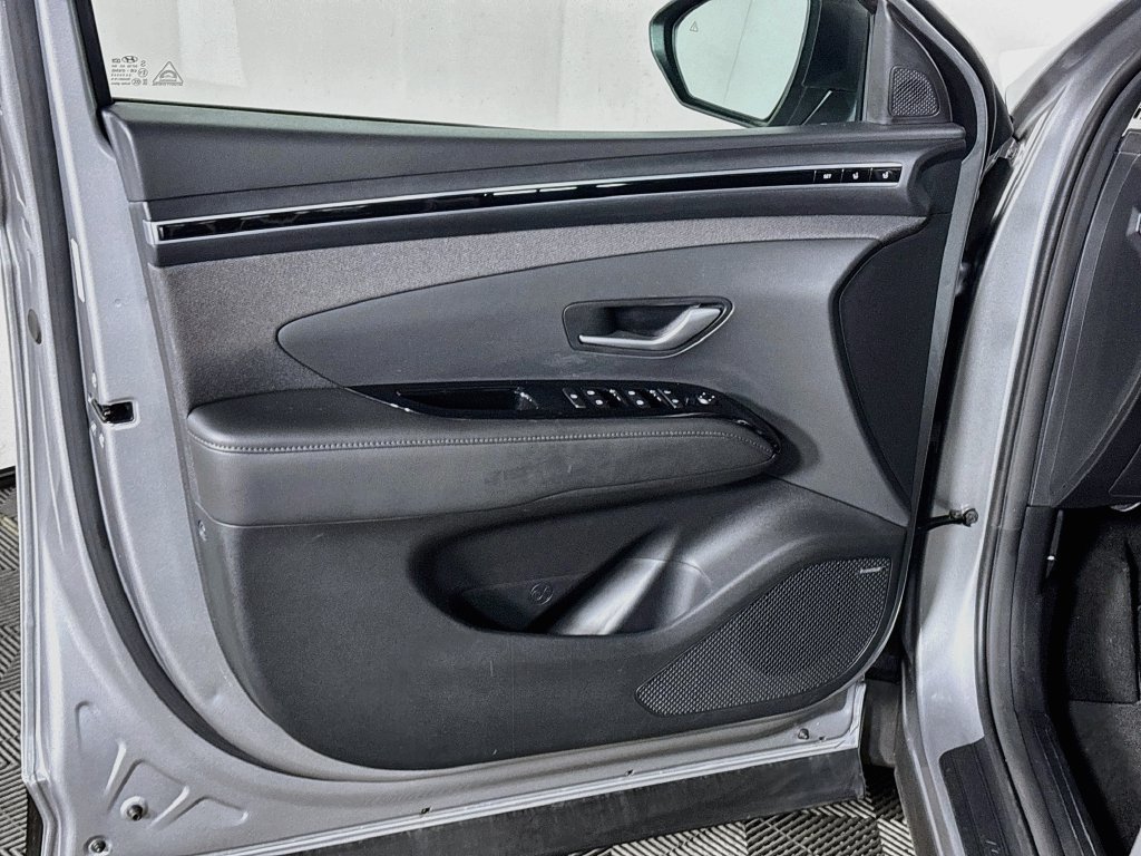 Used 2024 Hyundai Tucson Limited AWD/4WD image 10