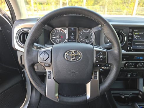 Used 2023 Toyota Tacoma SR5 w/ Technology Package image 28