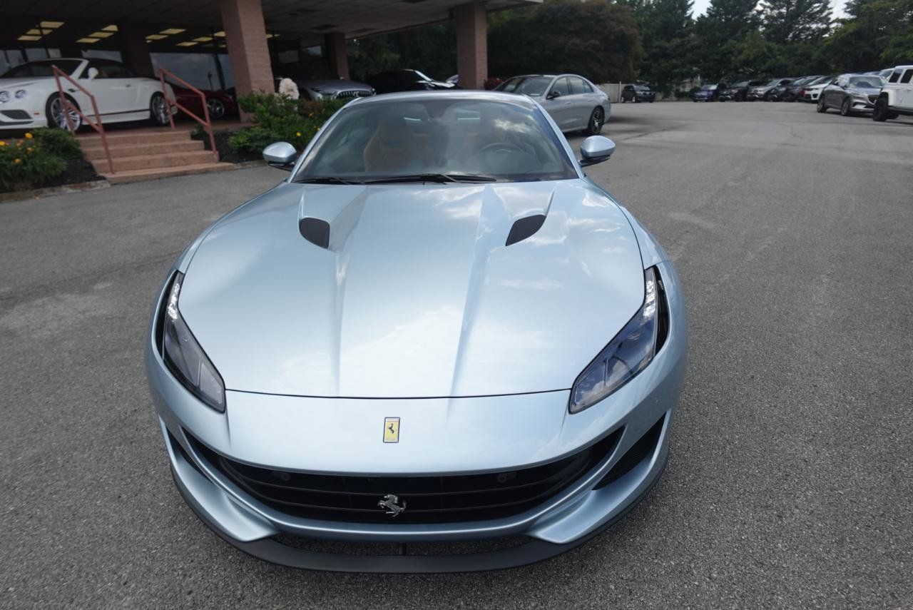 Used 2019 Ferrari Portofino RWD image 6