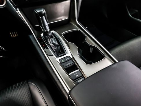 Used 2022 Honda Accord Sport image 6