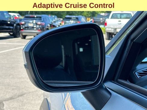 Used 2023 Nissan Rogue SV w/ SV Premium Package image 8