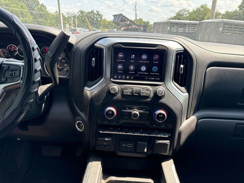 Used 2020 Chevrolet Silverado 1500 LT Trail Boss AWD/4WD image 22