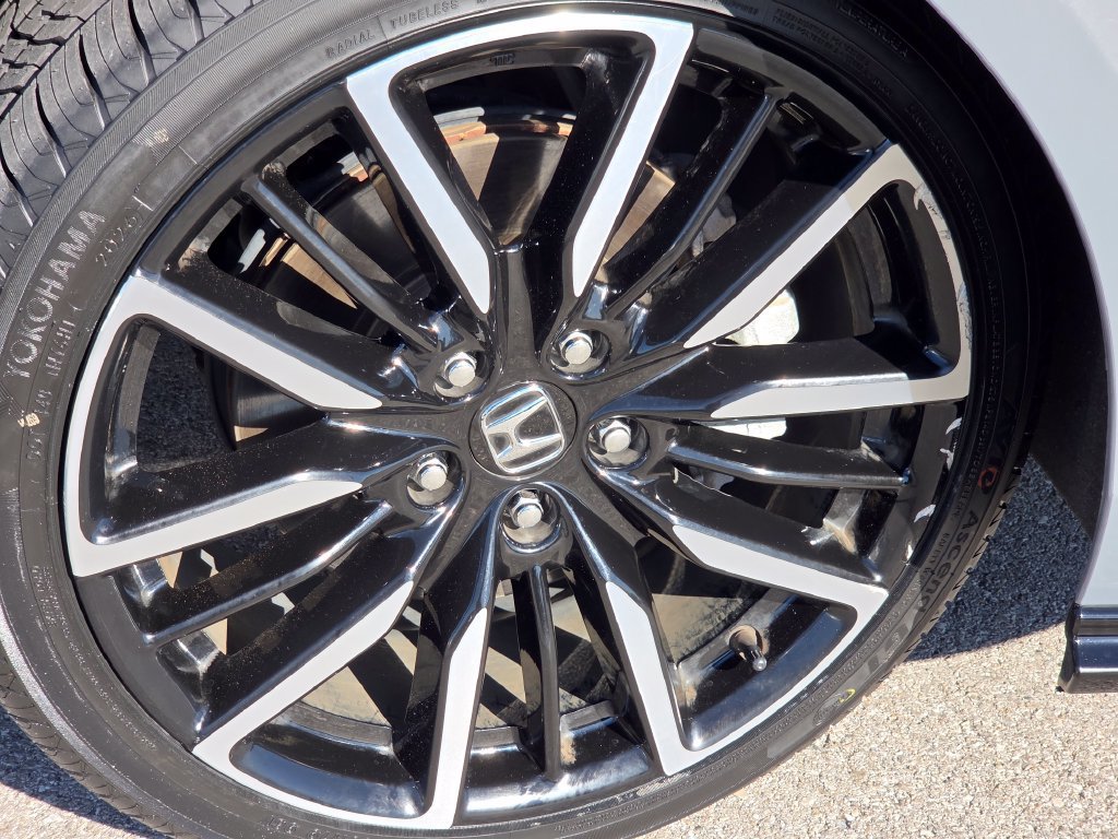 Used 2025 Honda Accord Touring image 23