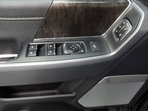 Used 2023 Ford F250 Lariat w/ Lariat Ultimate Package image 63