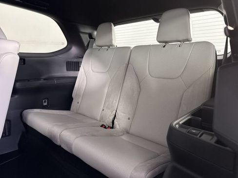 Used 2025 Lexus TX 350 AWD w/ Technology Package image 25