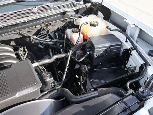 Used 2022 Chevrolet Silverado 3500 W/T image 15