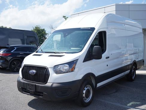 Used 2025 Ford Transit 250 148 High Roof Extended RWD image 5