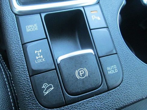 Used 2021 Kia Sportage EX w/ EX Technology Package AWD/4WD image 19