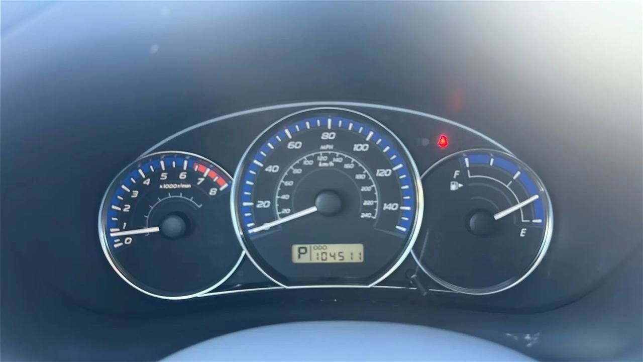 Used 2011 Subaru Forester 2.5X Premium AWD/4WD image 39