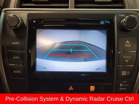 Used 2015 Toyota Camry XSE image 20