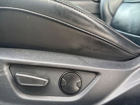 Used 2024 Ford Mustang Premium image 23