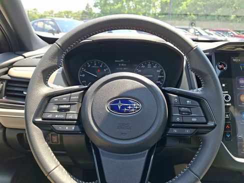 Certified 2025 Subaru Forester Premium AWD/4WD image 20