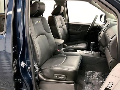 Used 2021 Nissan Frontier PRO-4X w/ Pro-4x Utility Package image 8