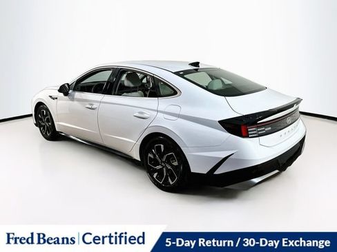 Certified 2025 Hyundai Sonata SEL AWD/4WD image 8