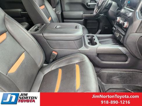 Used 2019 GMC Sierra 1500 AT4 w/ AT4 Premium Package AWD/4WD image 15