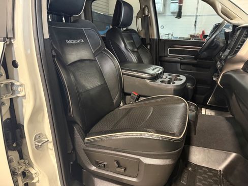 Used 2022 RAM 2500 Laramie image 9