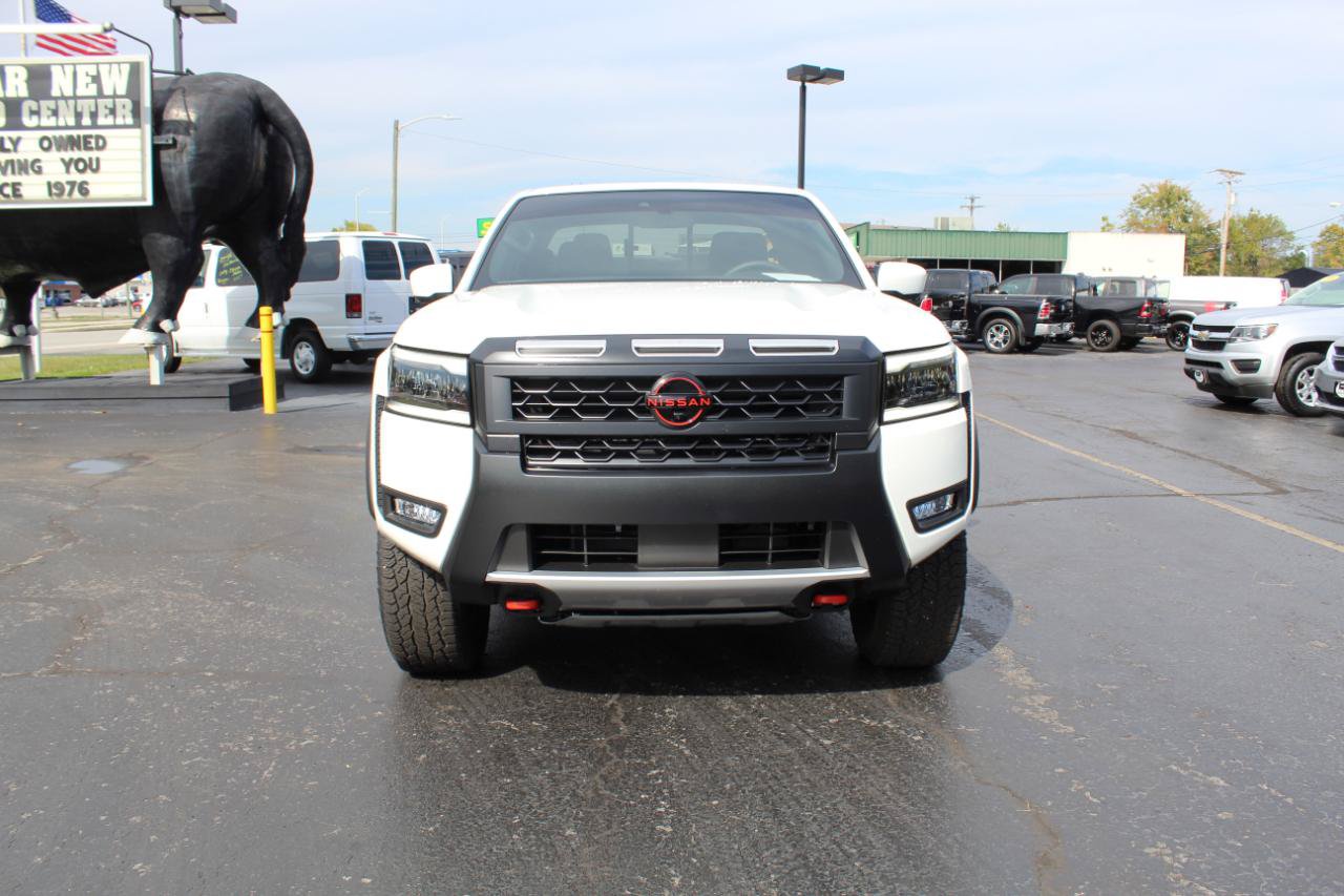 Used 2026 Nissan Frontier PRO-4X w/ Pro-4x Convenience Package AWD/4WD image 2