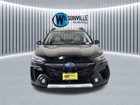 Used 2023 Subaru Outback Limited image 18
