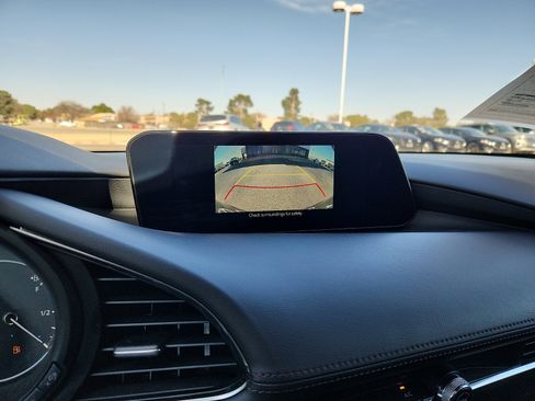 Used 2023 MAZDA MAZDA3 s image 18