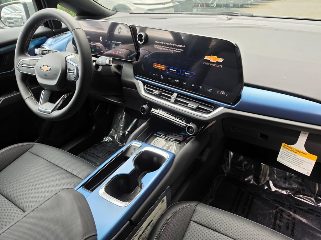 New 2026 Chevrolet Equinox EV LT AWD/4WD image 10
