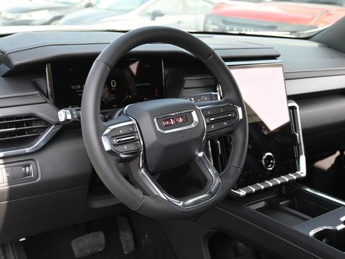New 2026 GMC Acadia Elevation w/ Black Edition FWD image 17