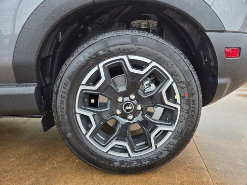 New 2026 Ford Bronco Sport Outer Banks w/ Outer Banks Tech Package+ AWD/4WD image 31