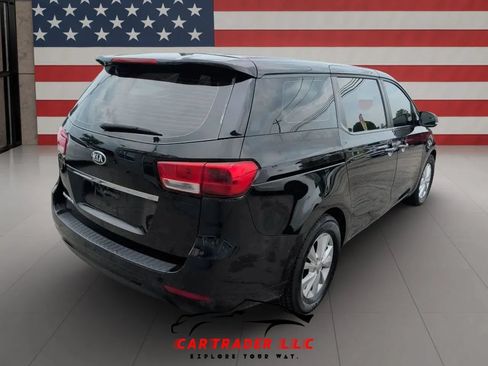 Used 2016 Kia Sedona L FWD image 6