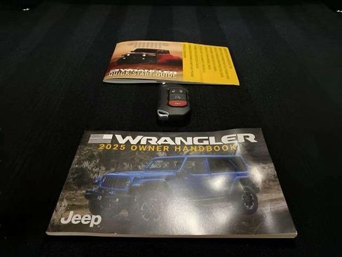 Used 2025 Jeep Wrangler Unlimited Sahara w/ Safety Group image 81
