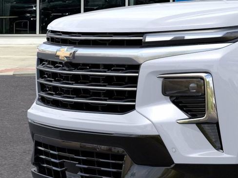 New 2026 Chevrolet Traverse High Country w/ LPO, Floor Liner Package image 13